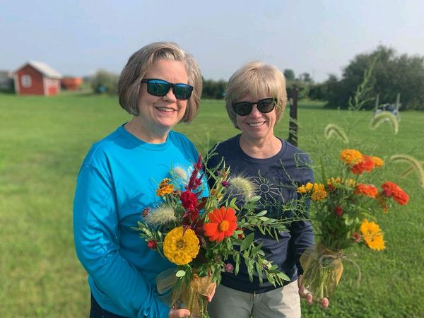 U-Pick Flower Bouquet & Arranging Class