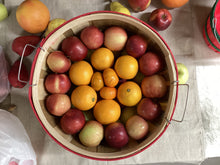 Load image into Gallery viewer, Fruit and Peanuts Mix Half Bushel Flat Top Basket
